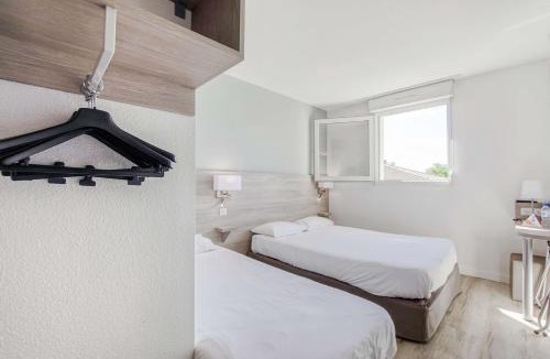 Clermont-l'Herault Hotel | Brit Hotel Clermont-lʼHérault