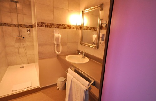 La Souterraine Hotel | Brit Hotel Confort Alexia La Souterraine