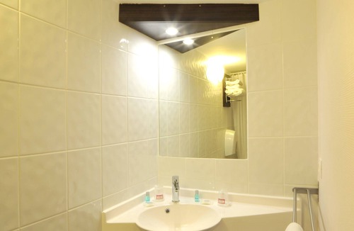 Dardilly Hotel | Brit Hotel Confort Lyon Dardilly