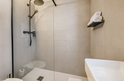 Quartier Saint-Marc - Croix de Pierre - Saint-Nicaise Hotel | Brit Hotel Confort Rouen Centre