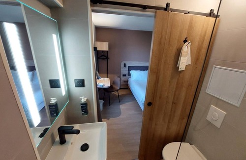 Quartier Saint-Marc - Croix de Pierre - Saint-Nicaise Hotel | Brit Hotel Confort Rouen Centre