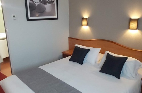 Bias Hotel | Brit Hotel Confort Villeneuve Sur Lot