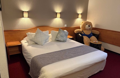Bias Hotel | Brit Hotel Confort Villeneuve Sur Lot