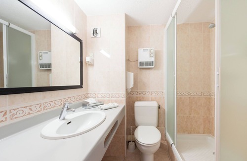 Concarneau Hotel | Brit Hotel de l'océan Concarneau