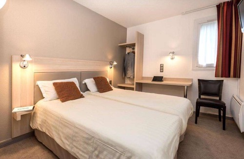 Mende Hotel | Brit Hotel Deltour Confort Mende