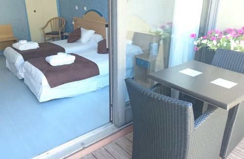 Chaudes-Aigues Hotel | Brit Hotel du Ban