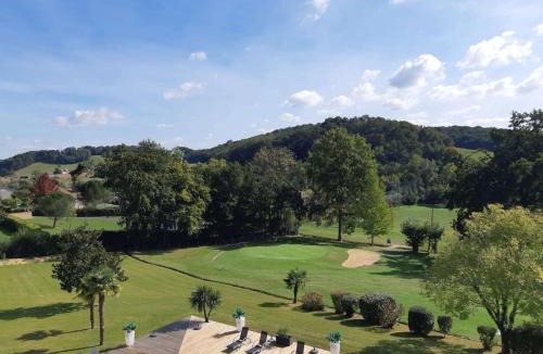 Salies-de-Bearn Hotel | Brit Hotel du Golf Le Lodge