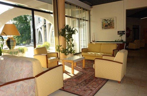 Saint-Paul-les-Dax Hotel | Brit Hotel du Lac