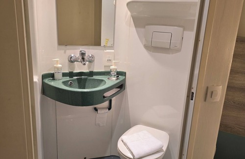 Jaunay-Clan Hotel | Brit Hotel Essentiel Poitiers – Gare du Futuroscope