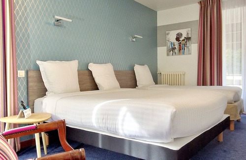 Pontivy Hotel | Brit Hotel Essentiel Pontivy-Robic