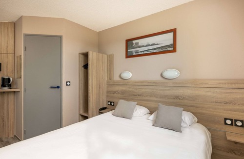 Plougastel-Daoulas Hotel | Brit Hotel Iroise