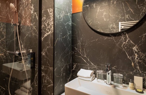 Sainte-Anne-d'Auray Hotel | Brit Hotel Kara Sainte-Anne-d'Auray