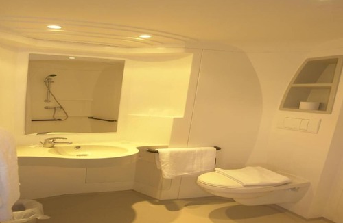 Evreux Hotel | Brit Hotel La Bonne Etape