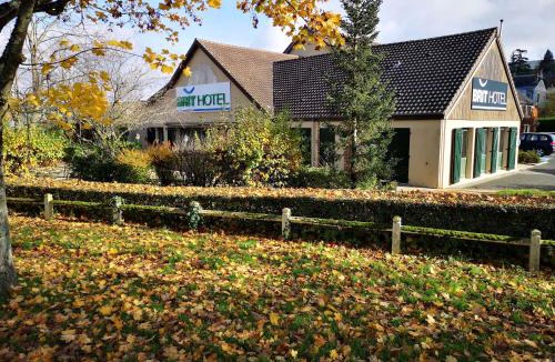 La Ferte-Bernard Hotel | Brit Hotel La Ferte Bernard