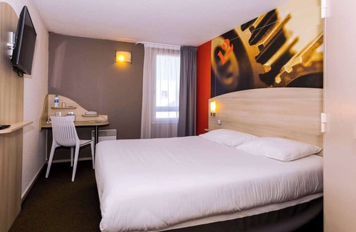 Perigny Hotel | Brit Hotel La Rochelle Périgny