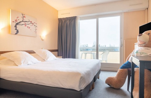 Bellerive-sur-Allier Hotel | Brit Hotel Le Parc Vichy