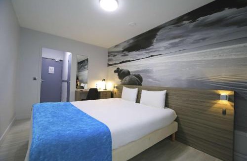 Petit-Fort-Philippe Hotel | Brit Hotel Le Polder