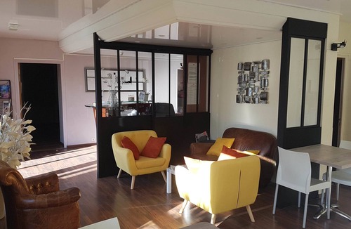 Courtoisville-Sillon-Moka Hotel | Brit Hotel Le Surcouf