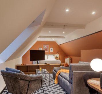 Loudeac Hotel | Brit Hotel Les Voyageurs