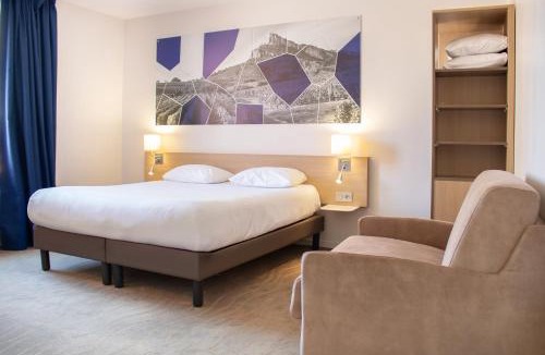 Macon Hotel | Brit Hotel Mâcon Centre Gare