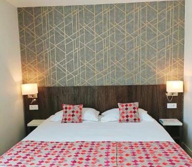 Ploermel Hotel | Brit Hotel Ploermel - Hotel de l'Hippodrome