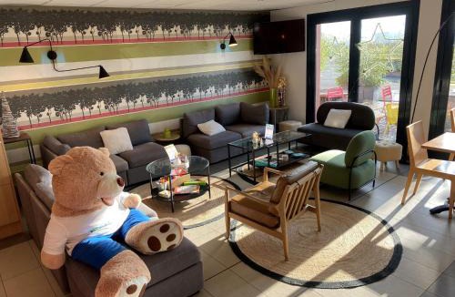 Reims Hotel | Brit Hotel Reims Croix Blandin