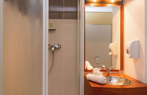 Cesson-Sevigne Hotel | Brit Hotel Rennes Cesson - Le Floréal