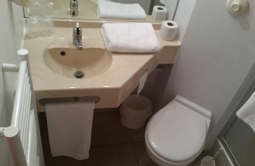 Sarreguemines Hotel | Brit Hotel Sarreguemines