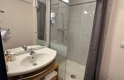 Distre Hotel | Brit Hotel Saumur