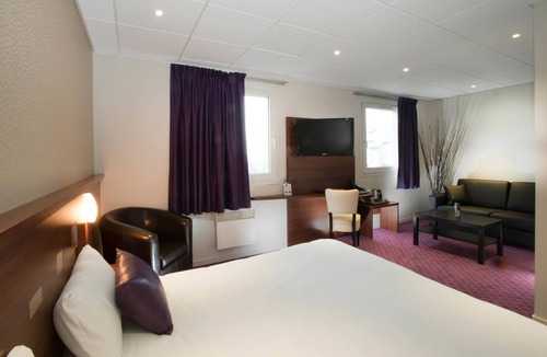 Joue-les-Tours Hotel | Brit Hotel Tours Sud - Le Cheops