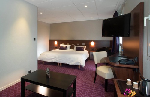 Joue-les-Tours Hotel | Brit Hotel Tours Sud - Le Cheops