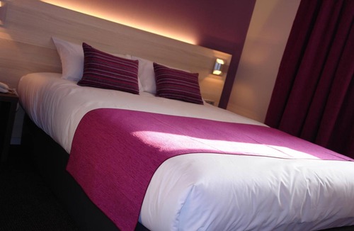 Theix-Noyalo Hotel | Brit Hotel Vannes-Theix