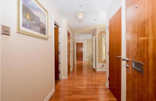 Newhaven Apartment | Britannia Penthouse