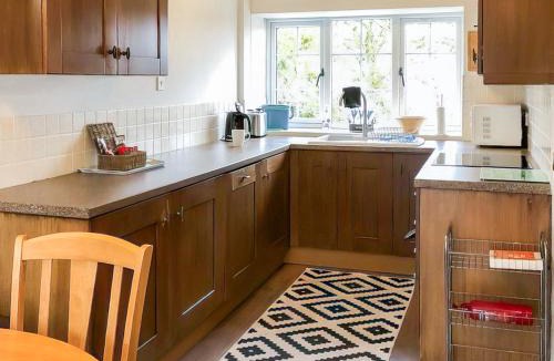 Axminster House | Britannia - Uk50124