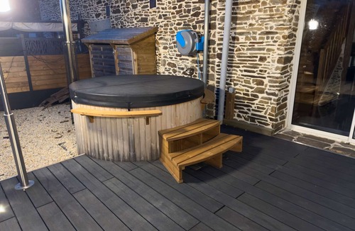 Vieux-Viel House | Brittany Group - 12/15 people - private Nordic bath and spa