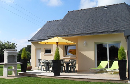 Kersaint-Plabennec House | Brittany, House with private pool and spa,