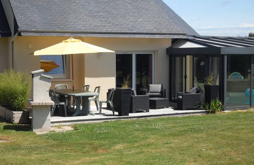 Kersaint-Plabennec House | Brittany, House with private pool and spa,