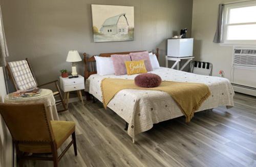 Manchester Center Hotel | Brittany Motel