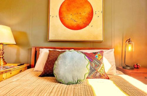 Manchester Center Hotel | Brittany Motel