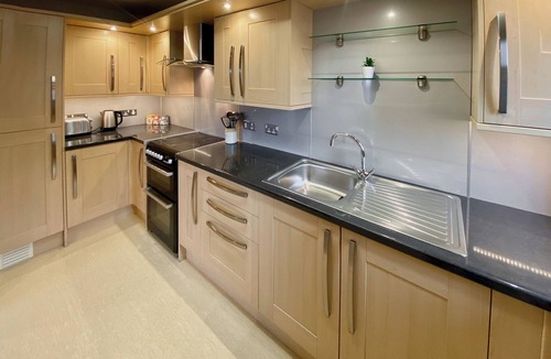 Kirkwall Apartment | Broad Apartment 8 - UK48084