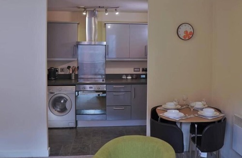 Wolverhampton Apartment | Broad Gauge Apartments