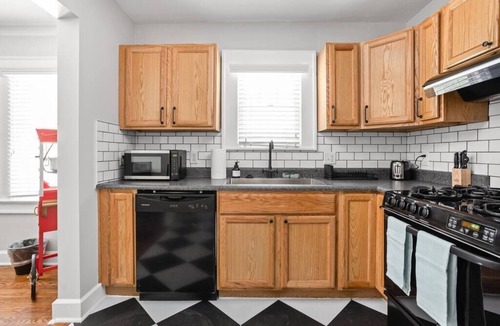 Broad Ripple House | Broad Ripple Bliss: Vintage & Modern Mix