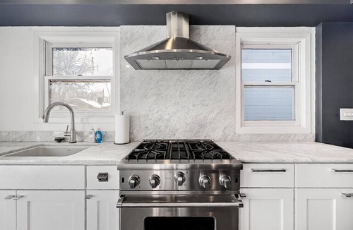 Broad Ripple Villa | Broad Ripple Villa w/Pool