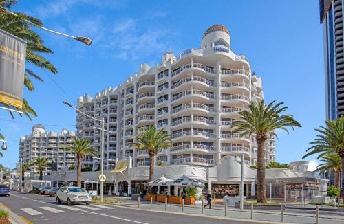 Broadbeach Apartment | Broadbeach