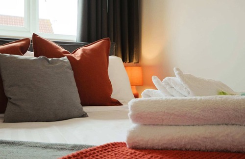 Bradley Stoke House | Broadcroft two bedroom house in North Bristol