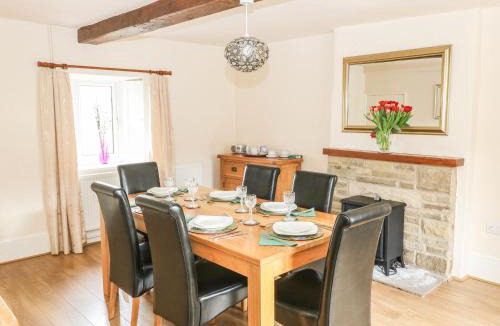 Hope Valley House | Broadhay