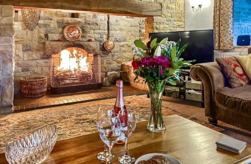 Longnor House | Broadmeadows Farm