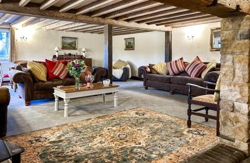 Longnor House | Broadmeadows Farm