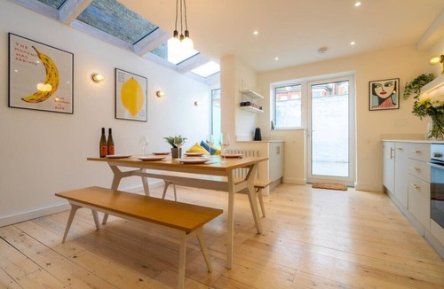 Broadstairs House | Broadstairs ColourPop | Parking | Beach/Bars 2 min