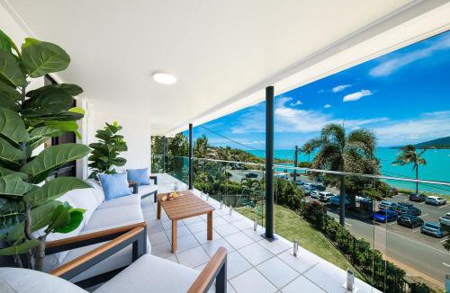 Airlie Beach House | Broadwater Breeze